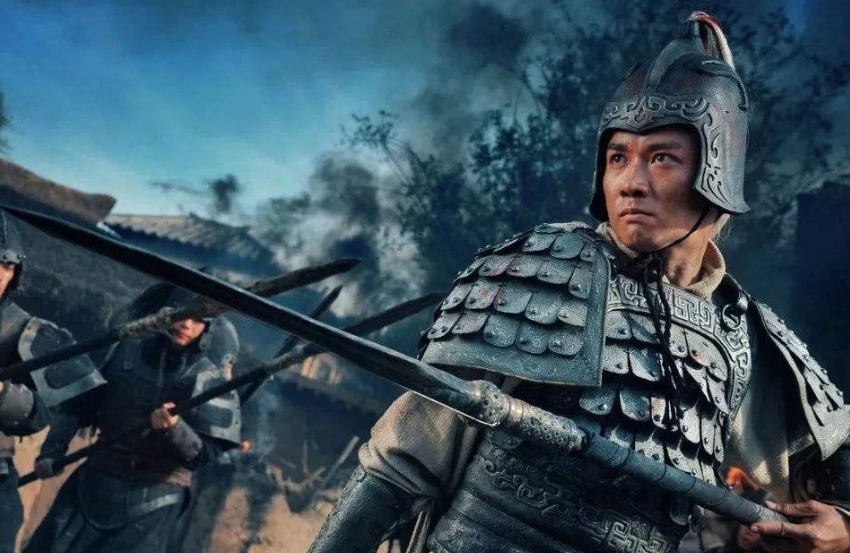 赵云|刘备帐下两位大将，一位不输吕布，一位胜过关羽，却都未受重用