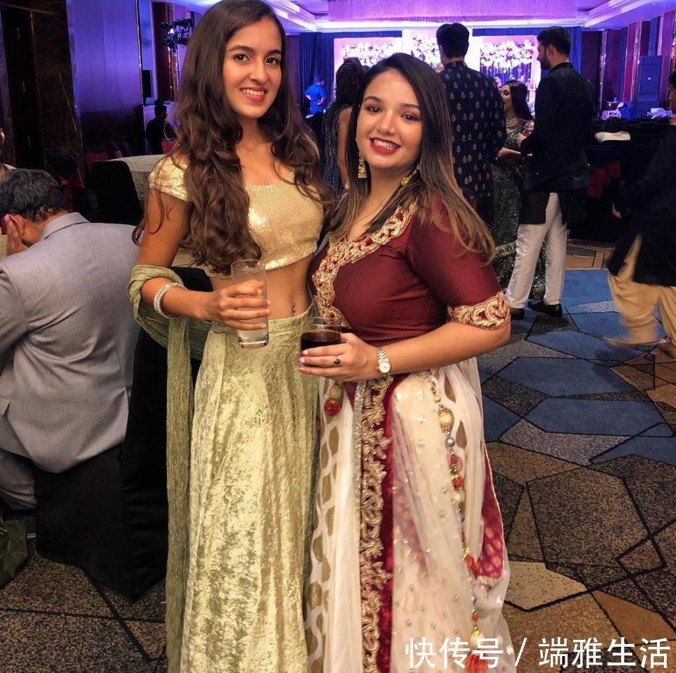 健身房|19岁印度少女,自家阳台是健身房,通常稀饭骑马,身段很好