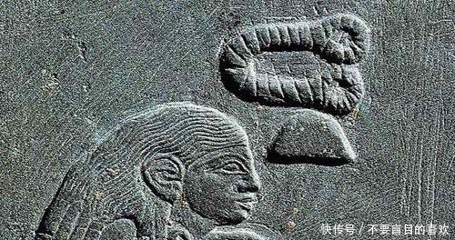 厘米|埃及发现3000年前的“石板”,高63厘米,英专家:华夏文明外来的