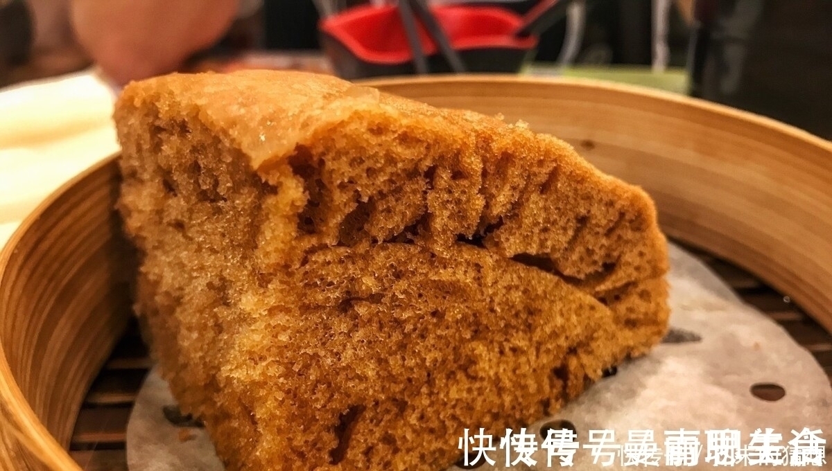 想吃马拉糕，不用去茶楼了，教你自己做，蓬松柔软，不沾刀不粘牙