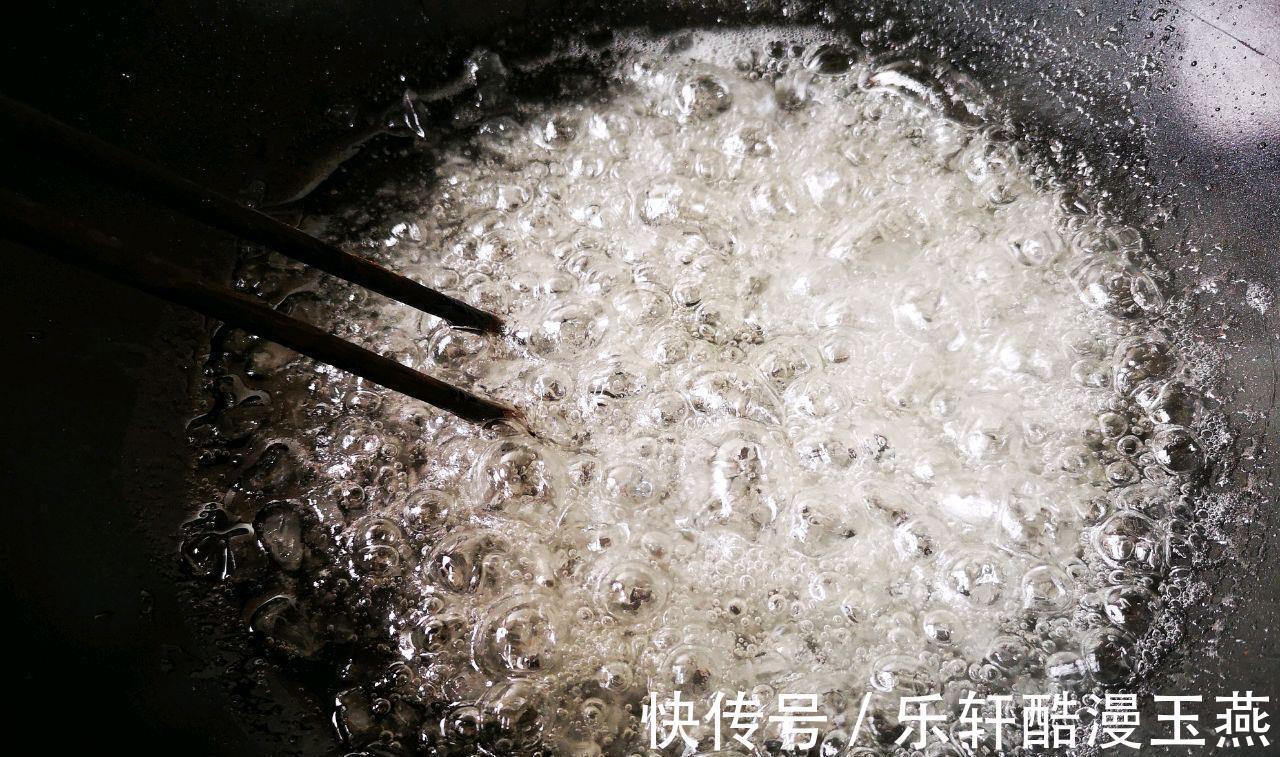 皮条|柚子皮别当垃圾扔了，教你做柚子皮糖，清火止咳化痰，好吃又健康