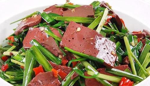 春天多吃的“补血菜”，开胃润肠，补肝明目，全家气色好身体棒