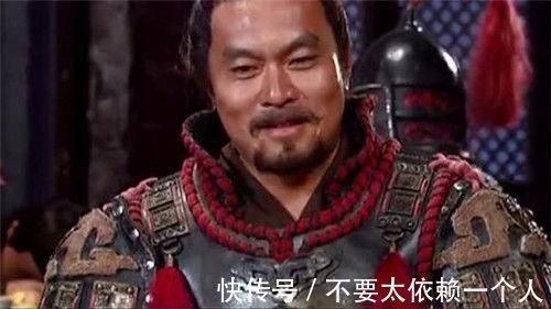 家族!丈夫的墓室被盗一空,她的墓一墙之隔却无人问津,专家打开后全都呆住了