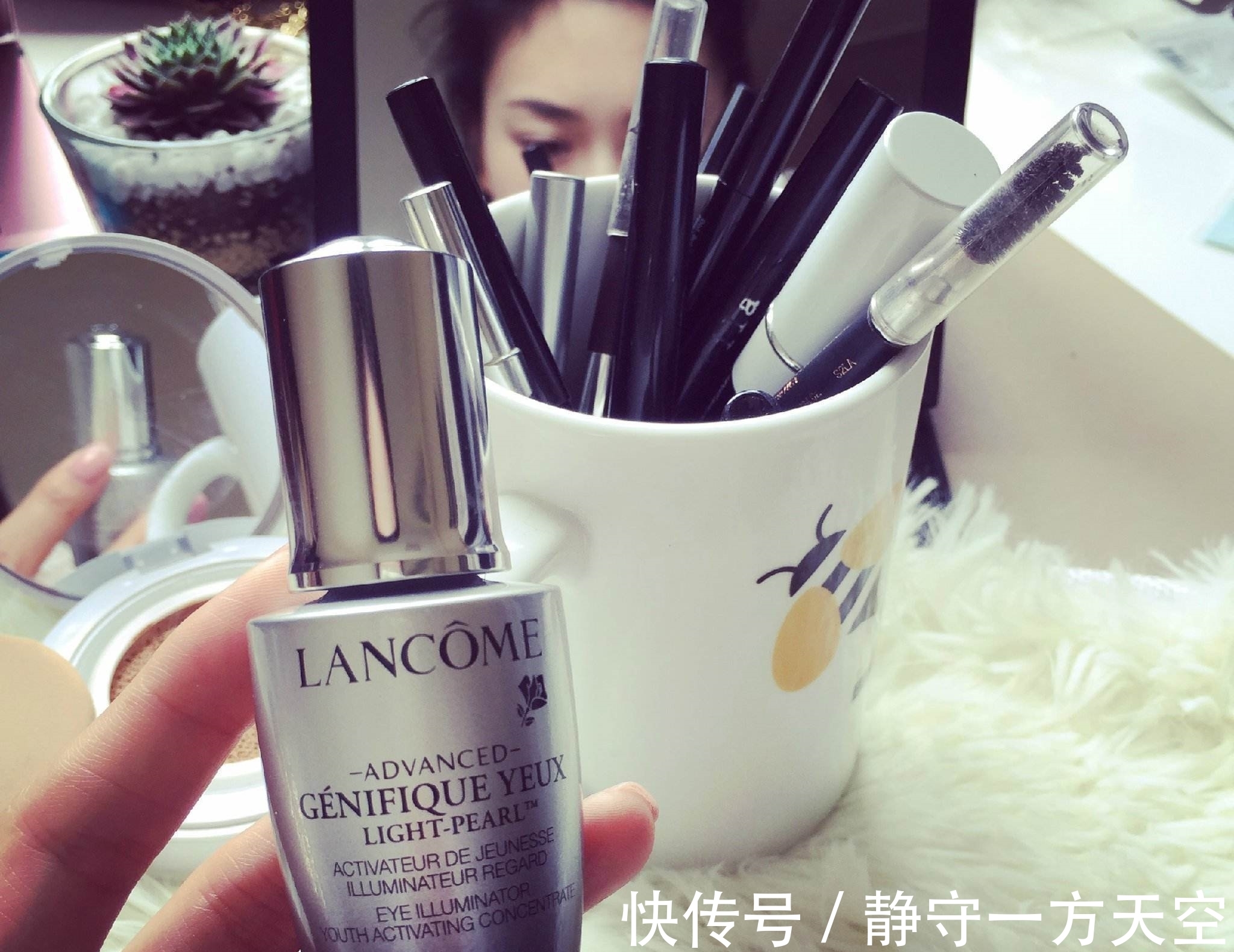 大牌|朋友30多岁了,脸上连皱纹都没有,她到底用的什么大牌护肤品!