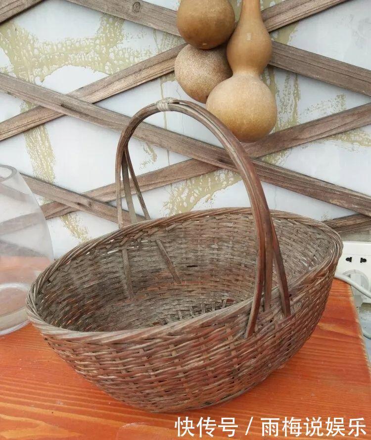 花盆|用篮子种多肉,红灿灿的超好看,瞬间变身高档花盆!