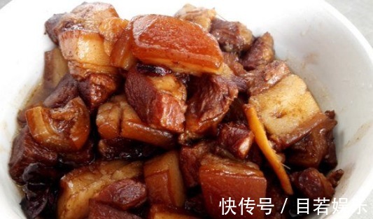 高脂血症|血脂高不能吃肉医生提醒3类肉吃了,血管反而会越来越干净!