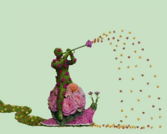 花卉&他拿花瓣、树叶随便一剪一贴就卖23万!网友:买过的人都说“值”