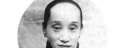 民国时期@为什么鲁迅骂过那么多人都没事他有什么背景你看看他岳父是谁!