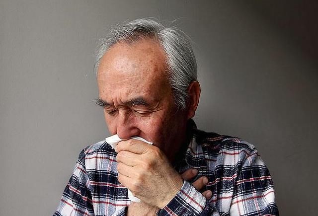 令人吃惊|95岁老人脸上无老年斑,精神状态比30岁时还好,养生方令人吃惊