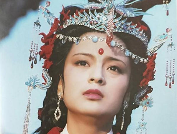 三代|姜子牙享尽人间富贵,红楼梦贾家四代而亡,荣国府因何“塌了楼”