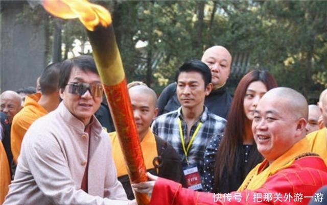 释永信,一个离经叛道的和尚,饱受外界质疑,却有一本事无人能及