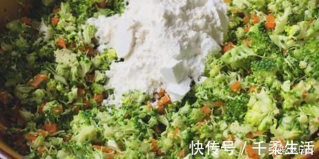 天热了要多吃这菜,简单蒸一蒸,鲜嫩又美味,一上桌就抢光光