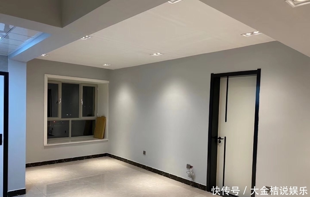 定制|硬装终于装修结束，里外打扫干净还不错，全屋定制柜子很满意