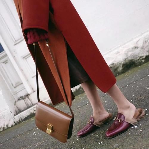 穿搭配色进阶：红色单品这样搭，实用又时髦