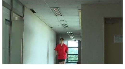 《runningman》番外篇開播，首期上演3對10撕名牌大戰，滿滿回憶