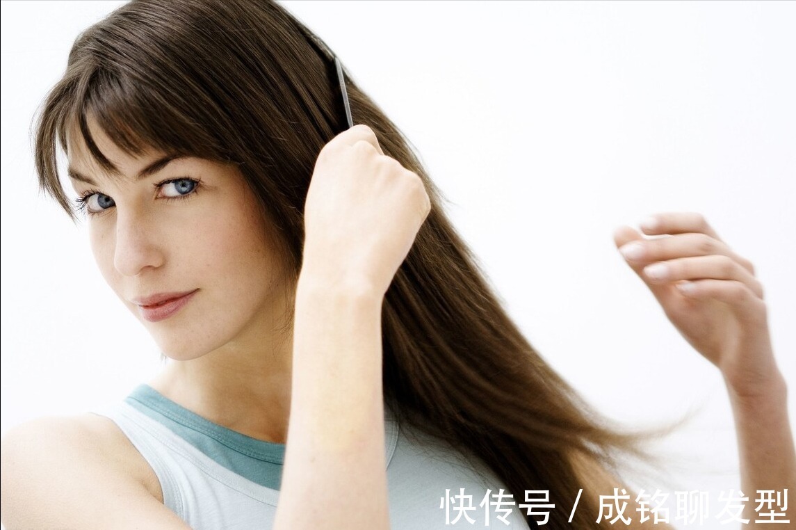 受损|发膜和精油有啥区别?头发受损干枯毛躁,适合用发膜还是精油?