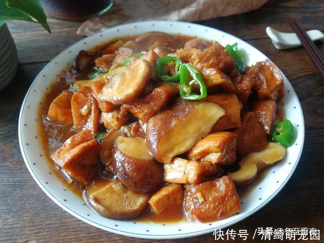 买回家蘑菇不会做,教你12道常见的几种蘑菇做法,补充营养味道鲜