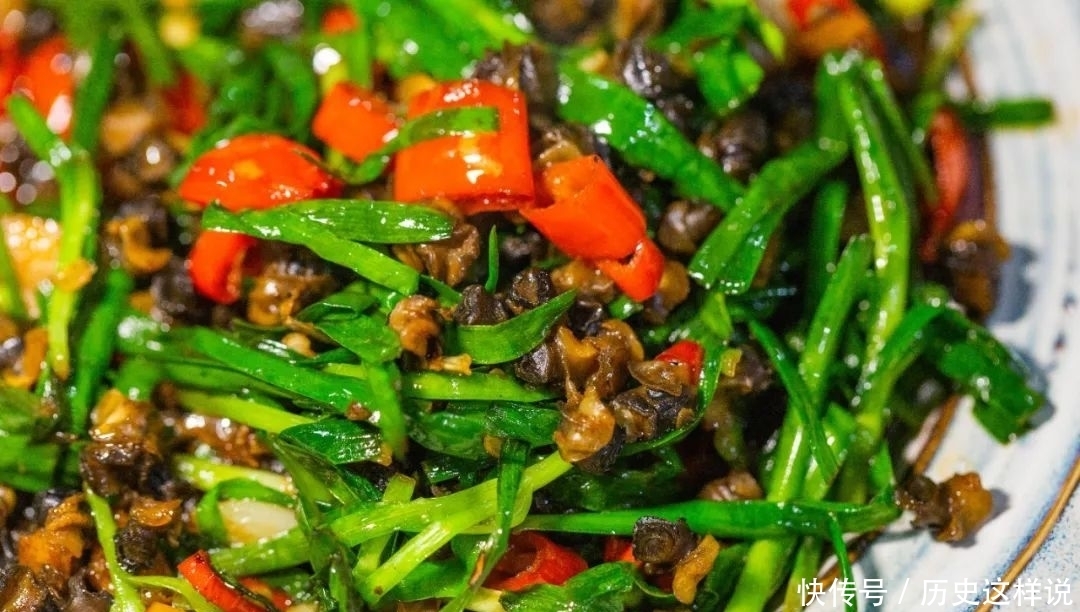 这两个最麻烦的食材,炒在一起真是绝配
