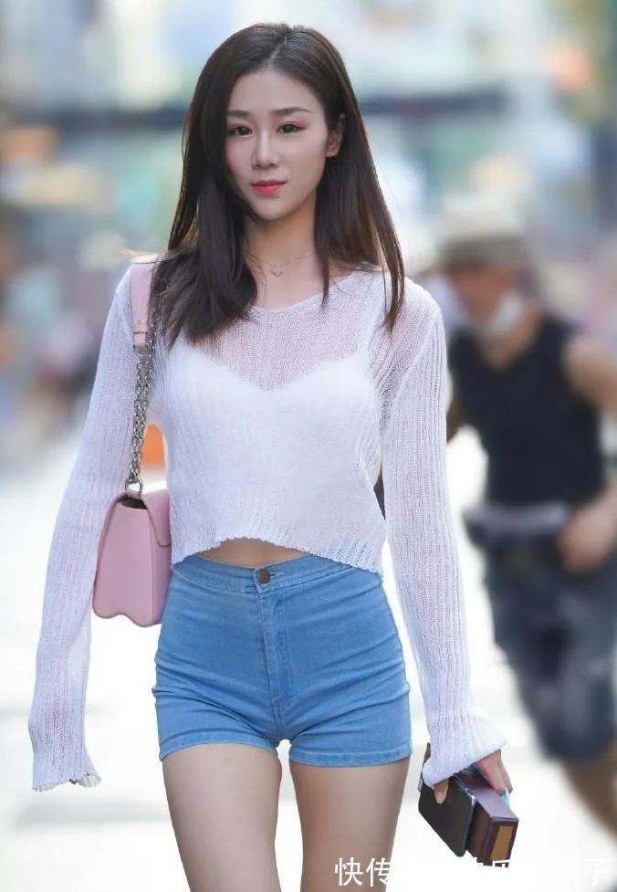 高跟鞋|非常有料的自信美女,蓬乱的头发,优雅的姿态,青春又活泼的感觉