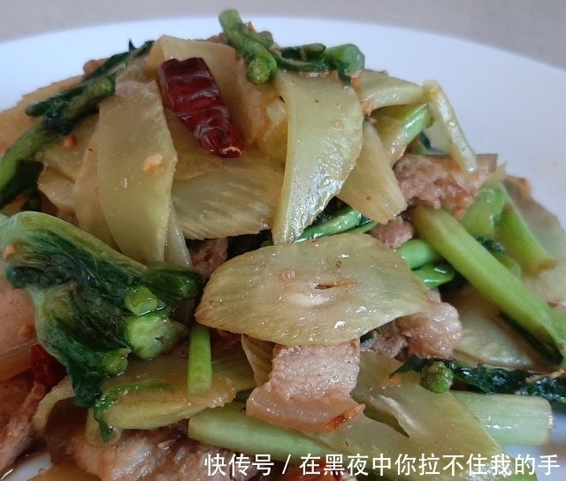 五花肉炒莴苣片,简单快手,清香下饭
