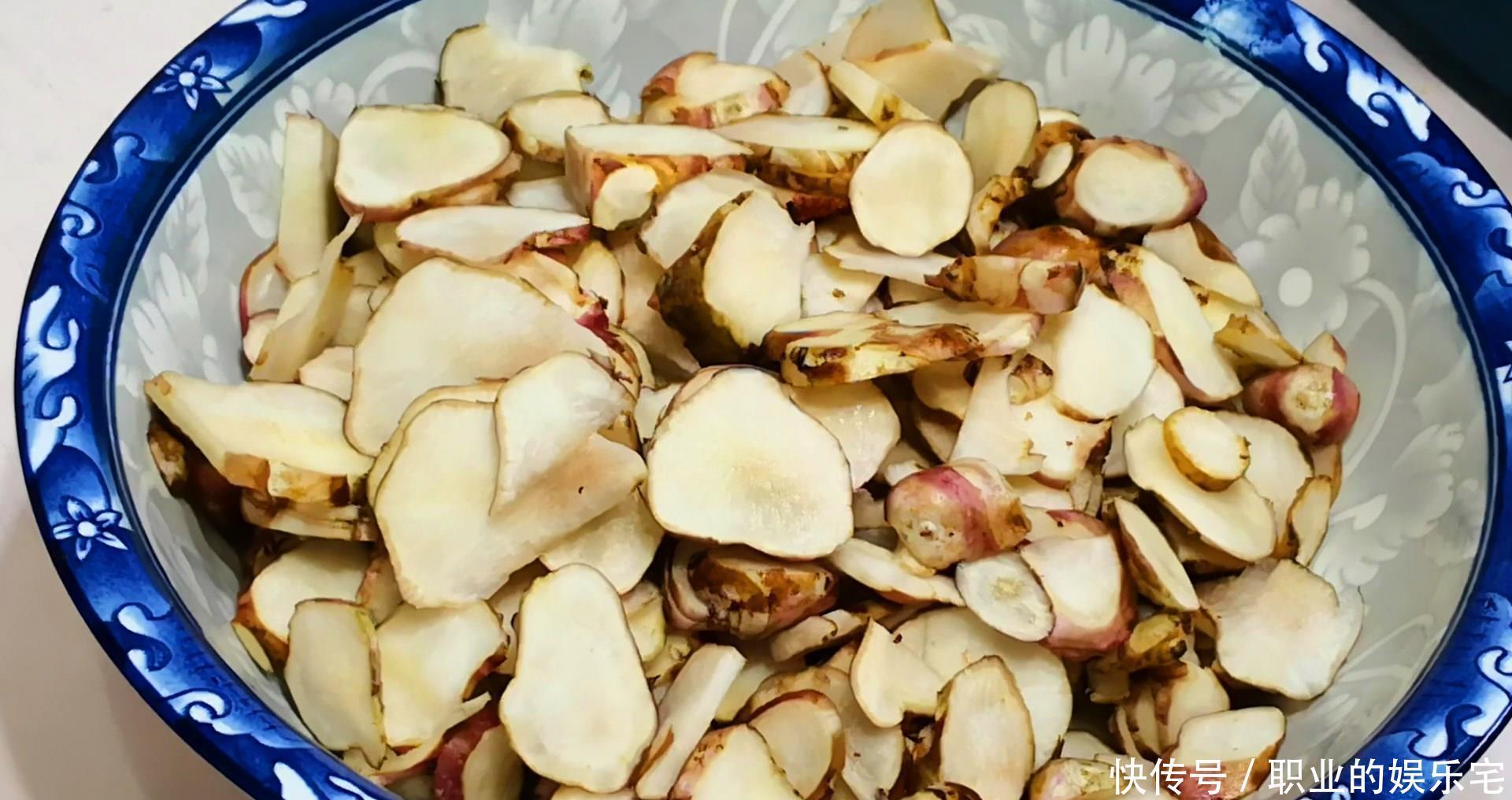 不坏|霜降过后,此菜正好吃,腌成咸菜最下饭,放1个月都不坏