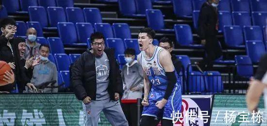 五佳球|又炸了!场均23分8板!中国第一得分王!他替勇士打过NBA夏联