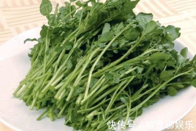 容颜|不想变大妈，3种食物轮流吃，滋补肾脏暖子宫，护你容颜不衰
