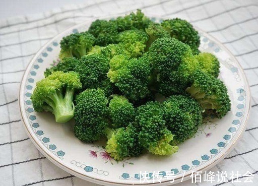 绿菜花|西兰花配上此物,连吃7天,肝脏强壮了,脂肪没了,身体更棒了!