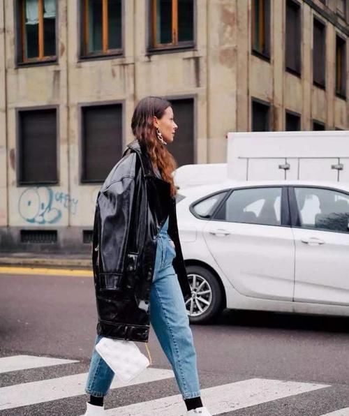 “奶奶裤”是个什么鬼？最近又火了！显高显瘦，潮人都穿上了！