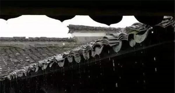 秋雨!宋词里的“一场秋雨”,淅淅沥沥已下了千年,湿了岁月也湿了眼眶