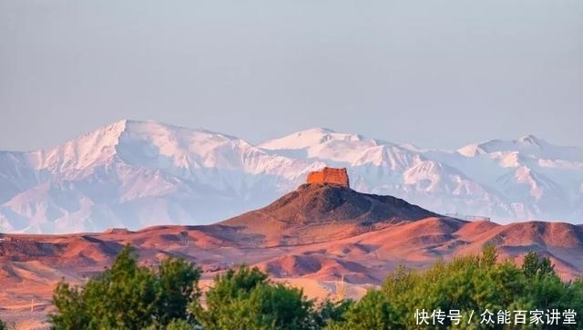 国内最让人向往的自驾路线，承包了整个中国的美