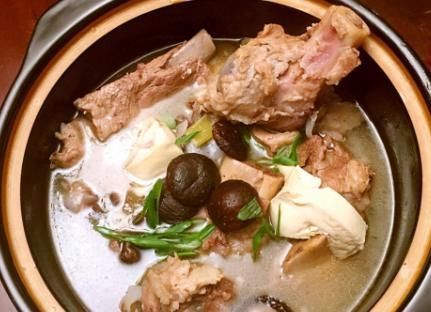 喜欢吃炖肉建议收藏，这是一个20年大厨教我的方法和技巧，这样一份鲜香美味