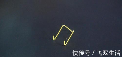 你家有回形针吗 这个用途太聪明了, 看完抓紧告诉家里人还不迟