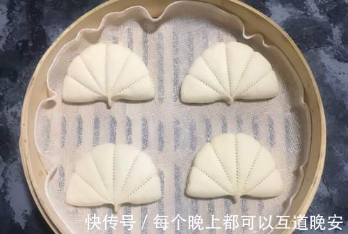 荷叶馍|面粉别只会蒸馒头，试试这个做法，既是菜也是主食，解馋过瘾饱腹