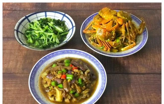 板栗烧肉|一家三口晚餐分享,10天不重样,花钱不多,家人吃得满足,累也