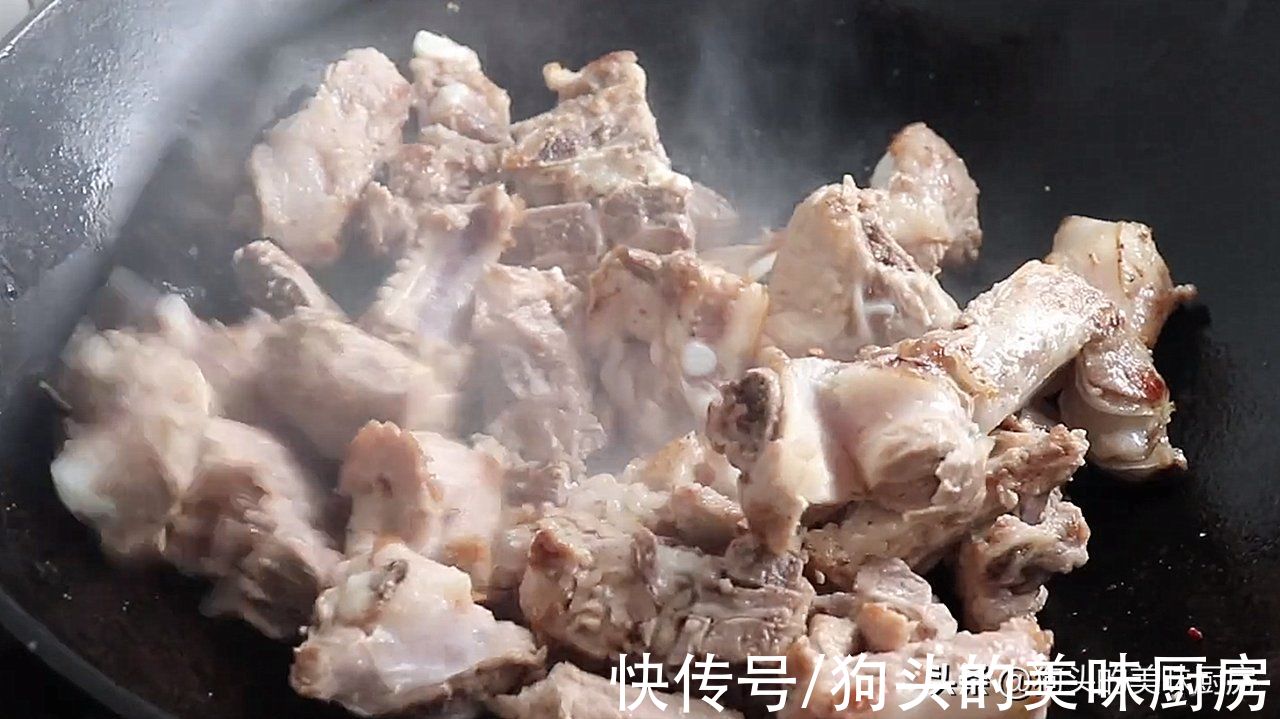 天冷这样做排骨,酥烂好吃不油腻,做法告诉你,人人都会做