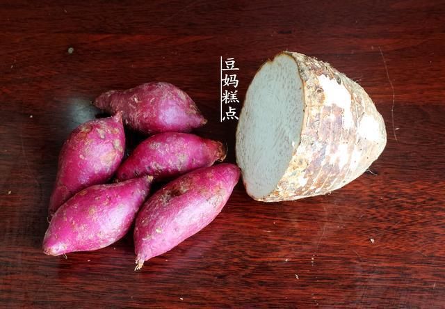 煮2分钟即成，这夏日甜汤，口感清甜，常喝通肠去燥不长细纹