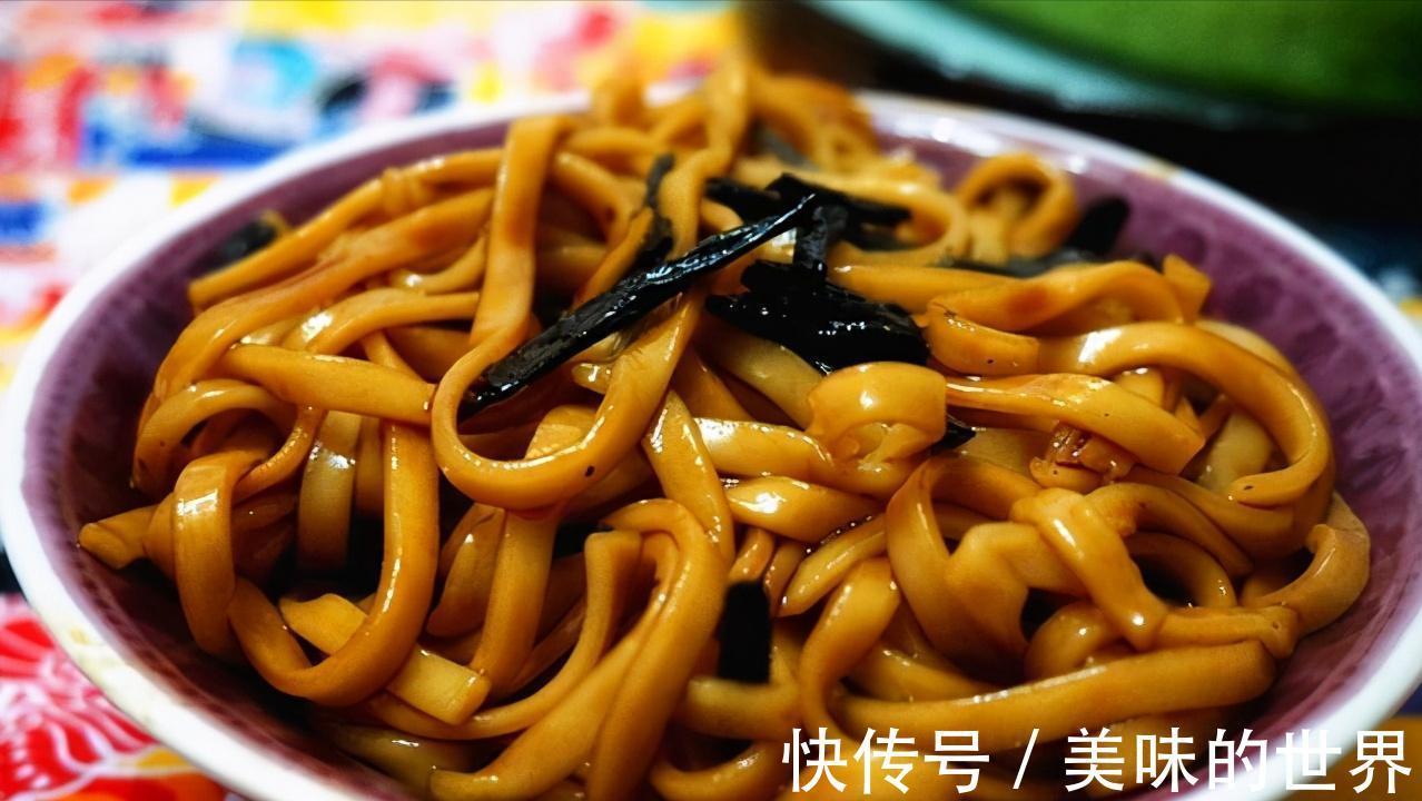 蒜瓣|懒人版的葱油拌面,葱香味十足,吃一口就停不下了