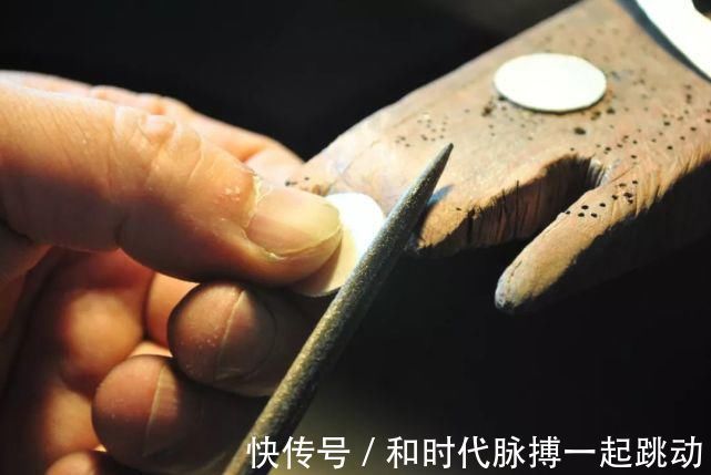 机关|这件暗藏机关的项链，又变手链的可拆搭扣