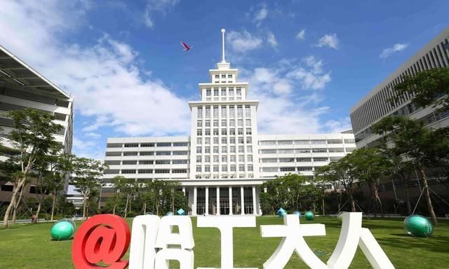 浙江大学|机械工程的高考分数线保持平稳，但哈工大的专业成绩超越浙大