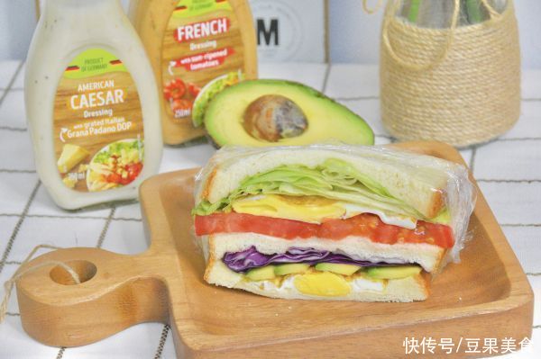 沙拉|这道沙拉三明治，分分钟光盘