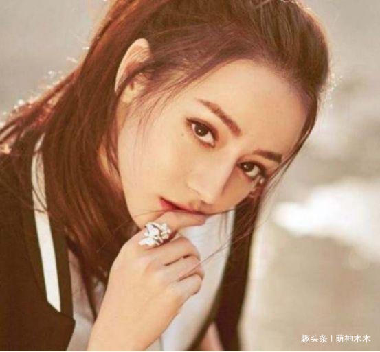 热巴颜值下降被曝每期要求《极挑》后期磨皮，镜头加厚美颜！