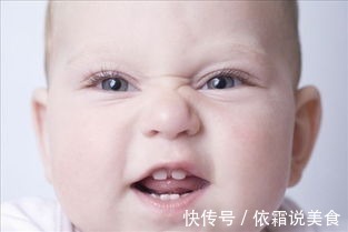 四个月|宝宝长牙齿该吃什么样的食物,家长一定要懂,不然影响牙齿发育