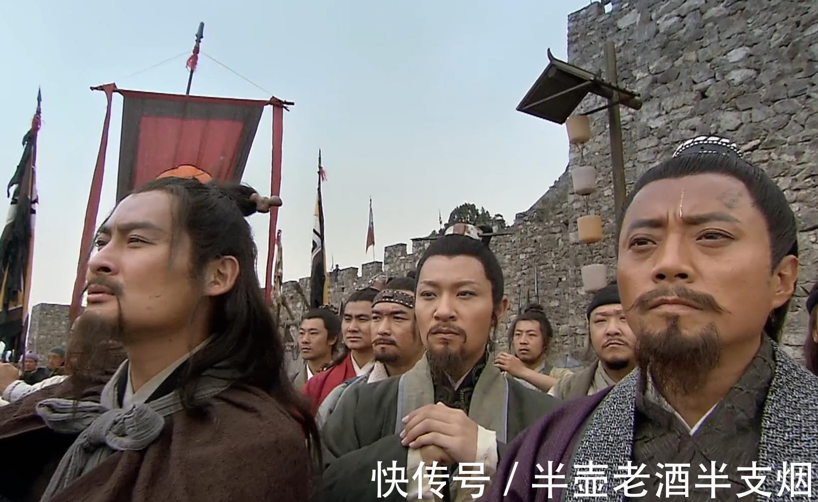 公孙胜@晁盖被谁冷箭射杀,水浒原著有暗示:花荣在乌龙岭射杀那二人叫啥?