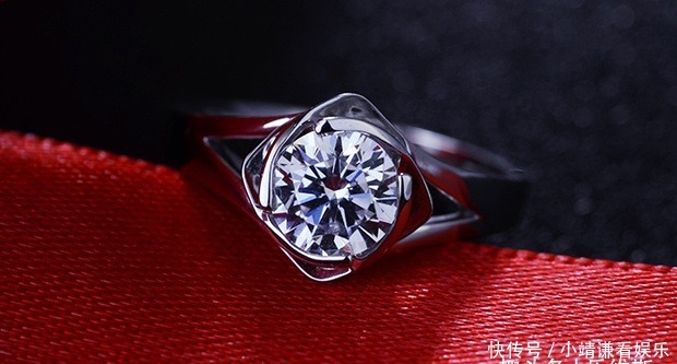 铂金|铂金戒指有哪些优势？当做婚戒合适吗？