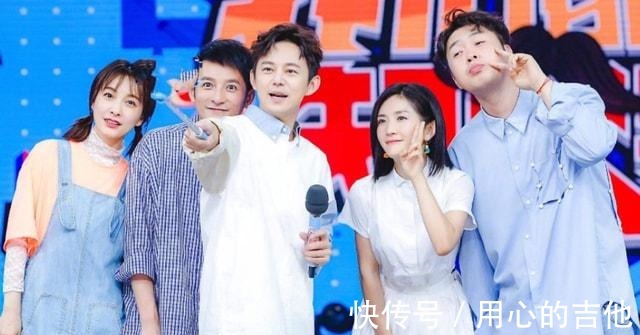 《快本》停播后，吴昕首次在芒果台露面，抱住何炅的那一刻我哭了