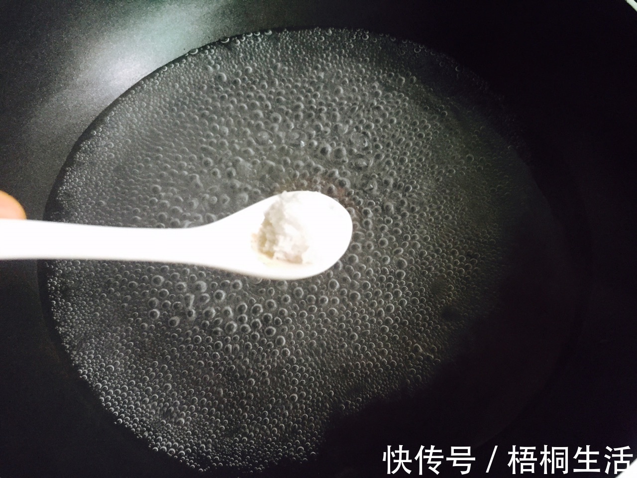 爽口|家庭版蒜蓉芦笋,清脆爽口,营养丰富又美味