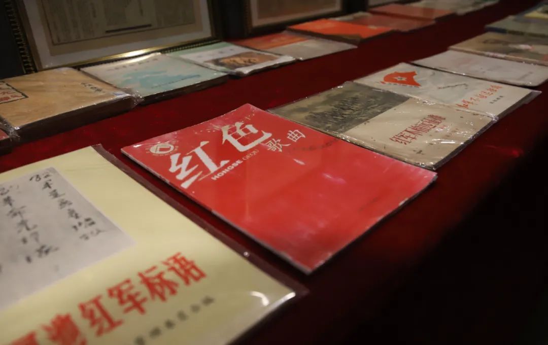 红色|花了数百万，免费让人看！这位永嘉人“最得意”的藏品是它！