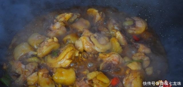 红烧鸡肉最好吃的家庭做法,简单美味又下饭,看看你喜欢吃不?