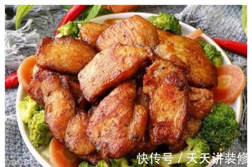 自从学会鸡胸肉这个做法,连烧烤买得少,焦香细嫩,好吃不胖